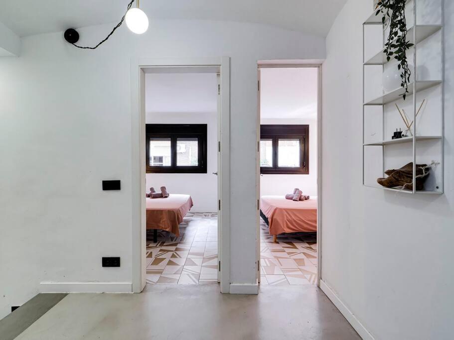 Casa Maria Townhouse- Terrace-4 Bedrooms L'Hospitalet de Llobregat Eksteriør bilde